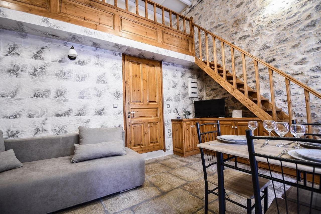 Stone Living Symi Central Apartments Екстер'єр фото