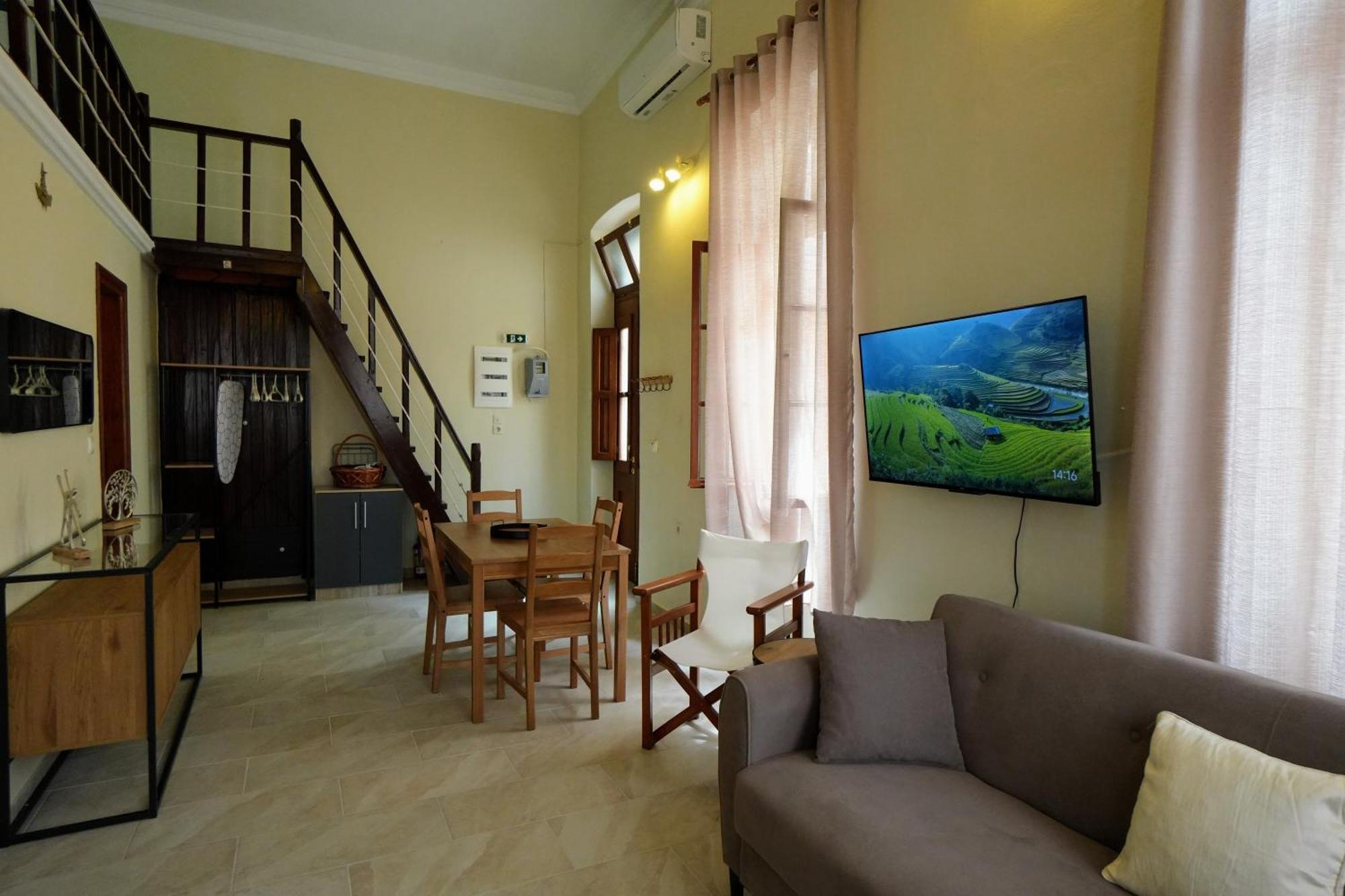 Stone Living Symi Central Apartments Екстер'єр фото